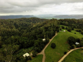 Bellthorpe Stays, Maleny